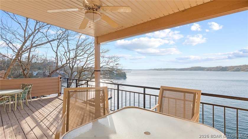 Must see this fully furnished 3 bedroom, 2.5 bath condo, ideal - photo 9
