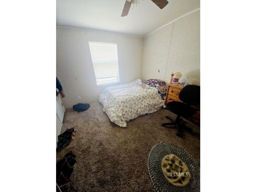 Priced to Sell! This well-maintained 3-bedroom, 2-bath home - photo 15