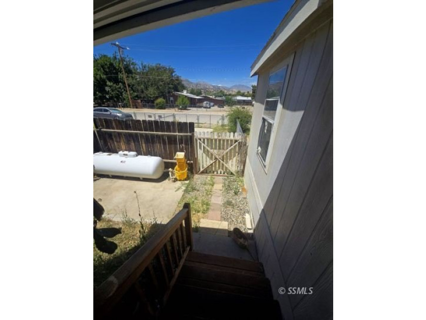 Priced to Sell! This well-maintained 3-bedroom, 2-bath home - photo 19