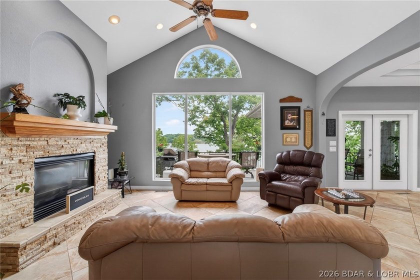 Set within one of the most sought-after neighborhoods in Four - photo 7