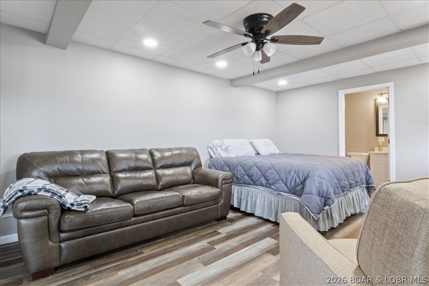 Discover this beautifully updated 4-bedroom, 3-bath lakefront - photo 19