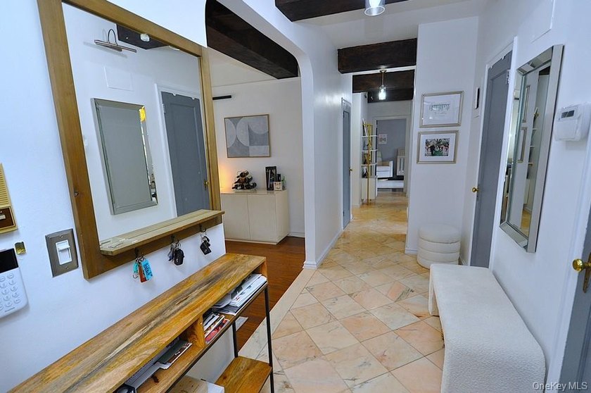 Step into this beautifully renovated 2-bedroom, 2-bath residence - photo 35