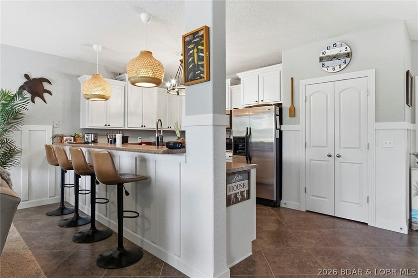 Here is an opportunity to purchase this 3-bedroom, 3-bath - photo 6
