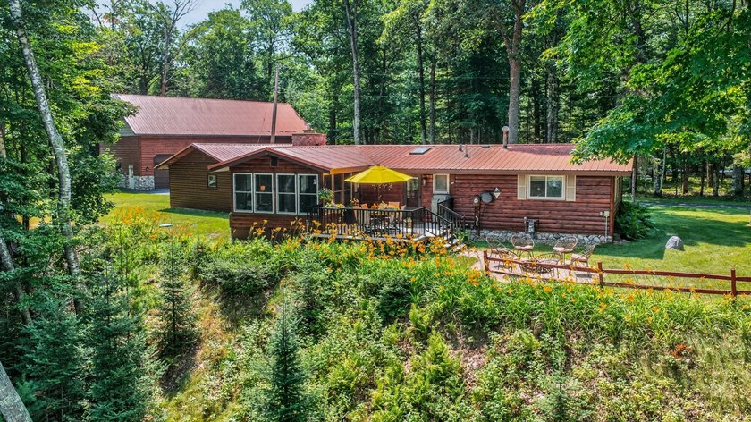 Northwoods Oasis!! Set on 2.7 acres with 270 feet of pristine - photo 12