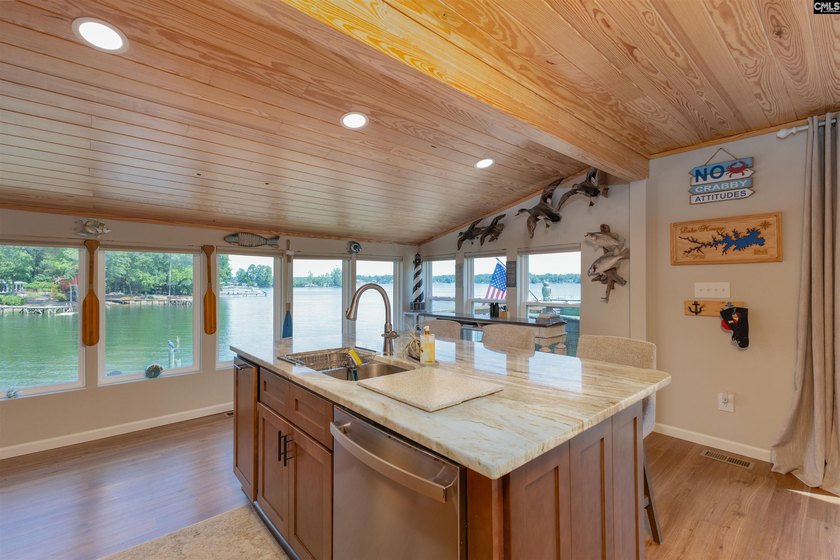 Experience refined waterfront living in this completely - photo 33