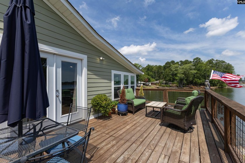 Experience refined waterfront living in this completely - photo 34