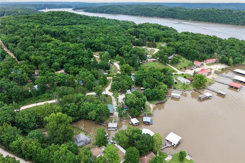 Charming A-frame lakefront retreat in Ivy Bend at the 58-mile - photo 8