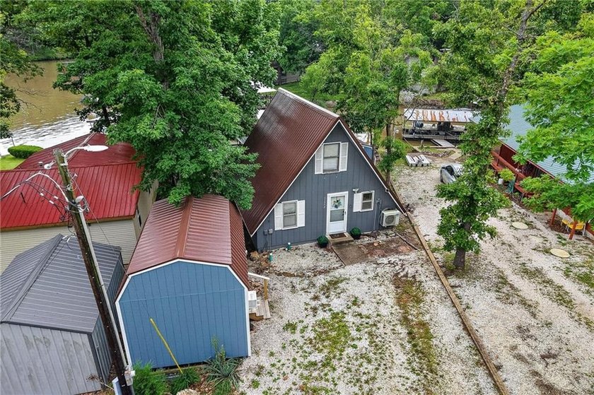 Charming A-frame lakefront retreat in Ivy Bend at the 58-mile - photo 10
