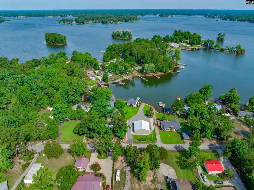 Experience refined waterfront living in this completely - photo 50