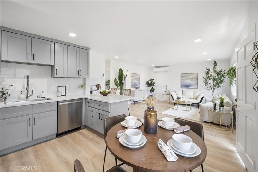 Welcome to 308 Laurel Apartments, a 4-UNIT multifamily - photo 12