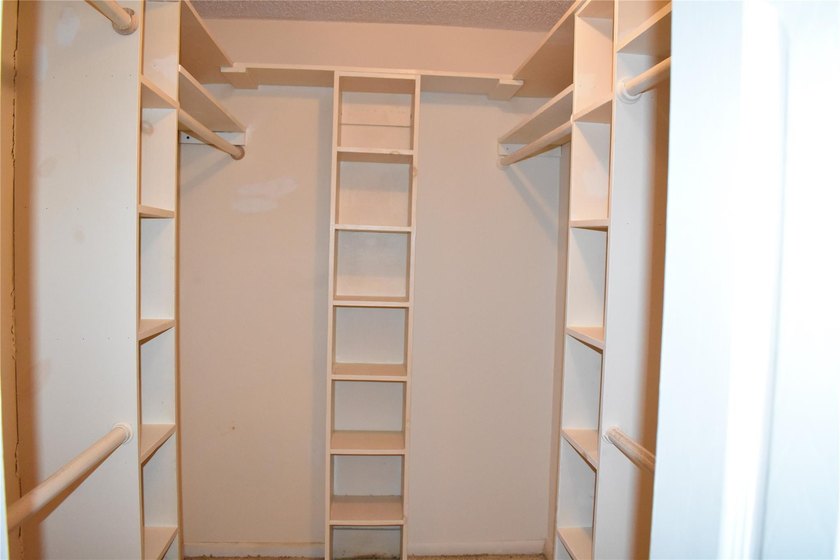 GREAT BUY! MEADOWS OF CRYSTAL LAKE - AN ACTIVE 55+ ADULT - photo 18