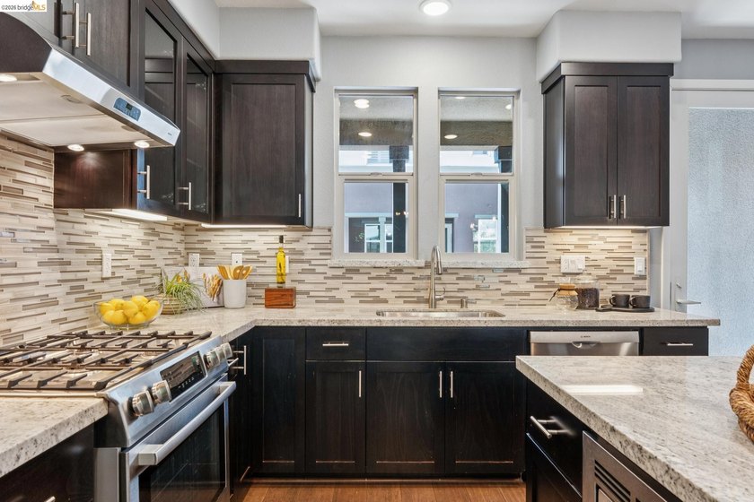 Price Change $979,000 Sophisticated Living in the Heart of - photo 27