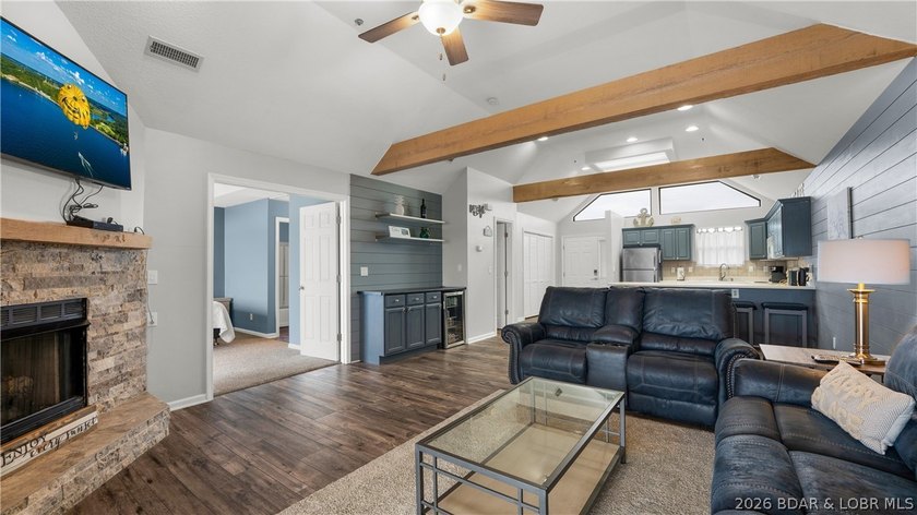 This top-floor 2BR/2BA unit offers privacy, thoughtful upgrades - photo 7