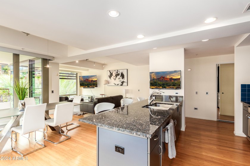 PRICE REDUCTION! Hurry - you MUST SEE this rare east-facing - photo 17