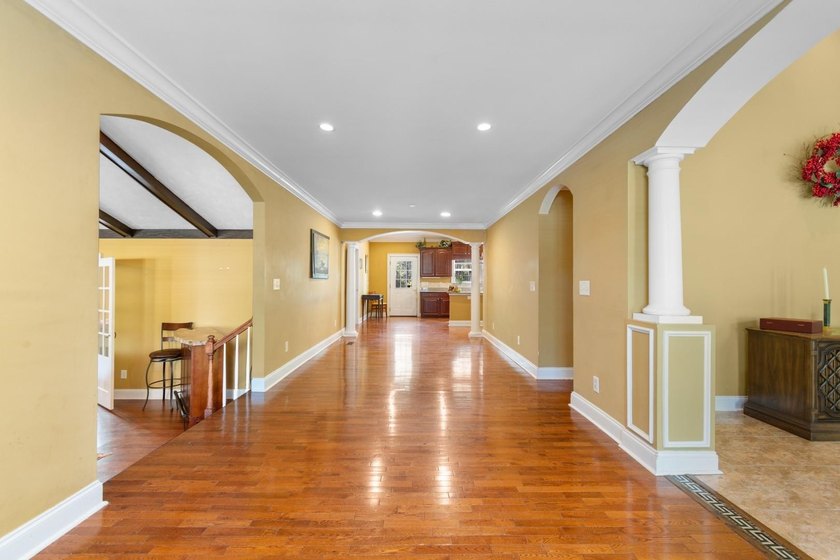 Tucked inside the sought-after golf course community of Coastal - photo 21