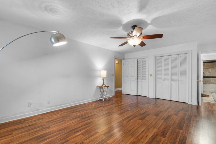 Tucked inside the sought-after golf course community of Coastal - photo 26