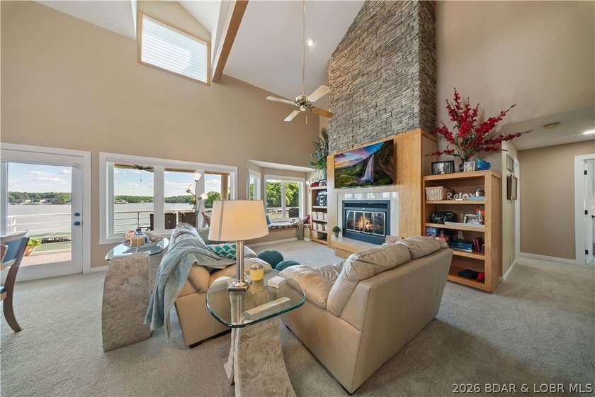 Move right in and start enjoying the lake! This turn-key - photo 5