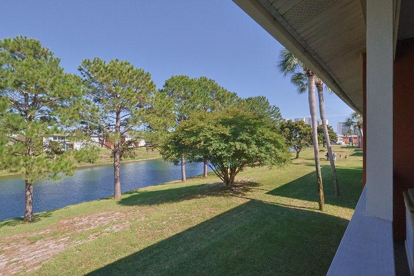 Fully furnished and rental-ready! This 2 bed, 2 bath unit - photo 11