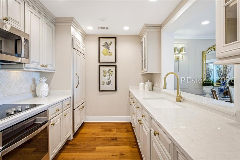 A truly one-of-a-kind offering in Sea Pines, 19 Mizzenmast Court - photo 24