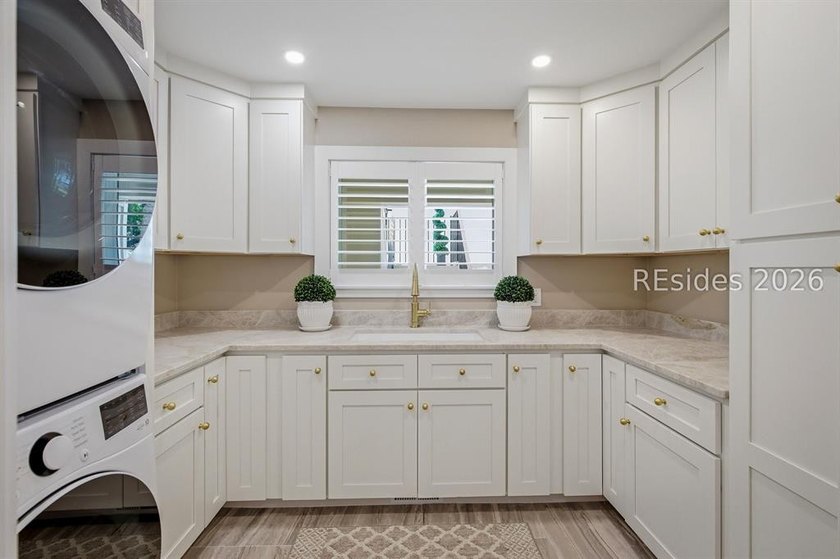 A truly one-of-a-kind offering in Sea Pines, 19 Mizzenmast Court - photo 38