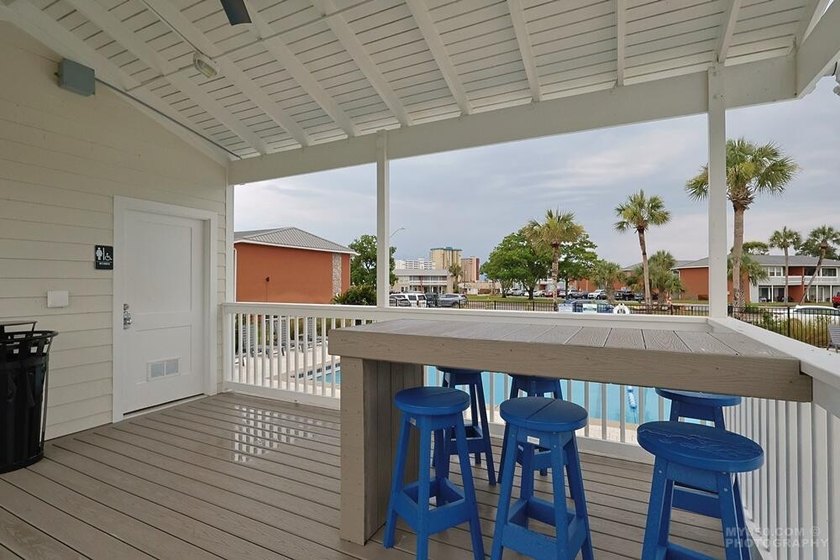 Fully furnished and rental-ready! This 2 bed, 2 bath unit - photo 43
