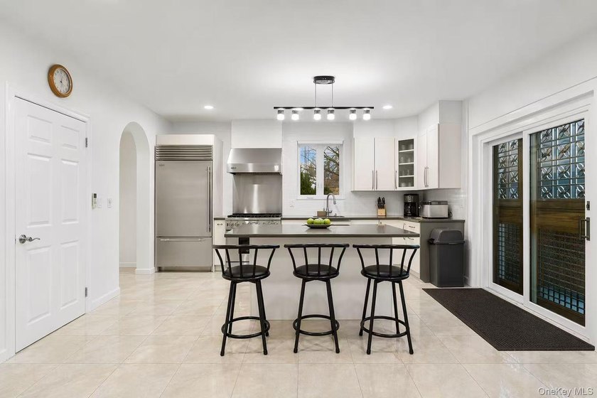 Welcome to the heart of Bayside - a rare opportunity to own a - photo 6