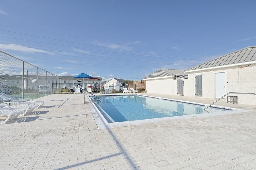Fully furnished and rental-ready! This 2 bed, 2 bath unit - photo 52