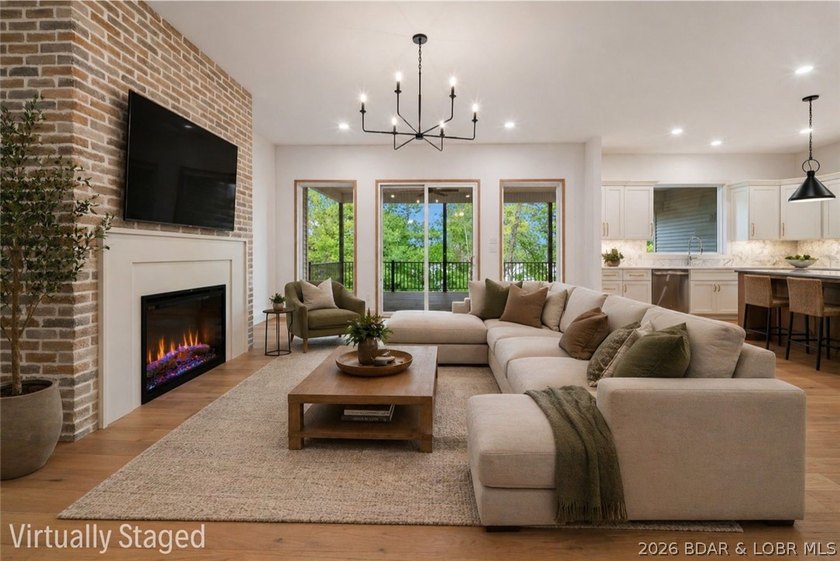 Impressive brand new construction in the sought-after Porto Cima - photo 5
