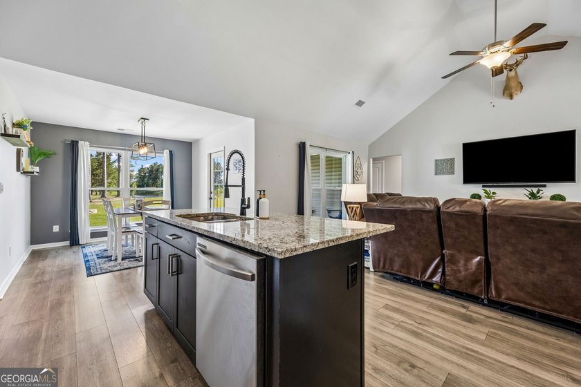 Built in 2022 and located in the gated Northshore community (23 - photo 14
