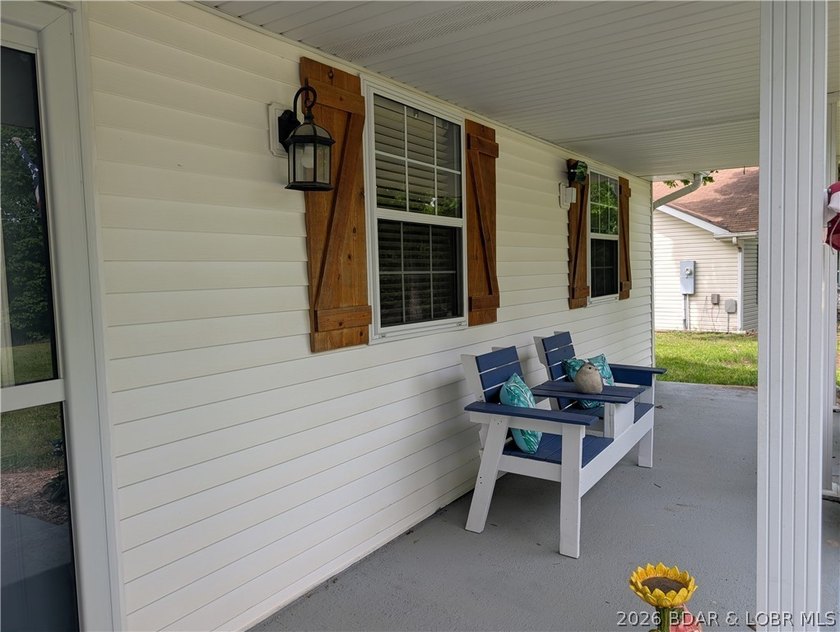 This is a Beautiful, large home in a country subdivision on a - photo 6
