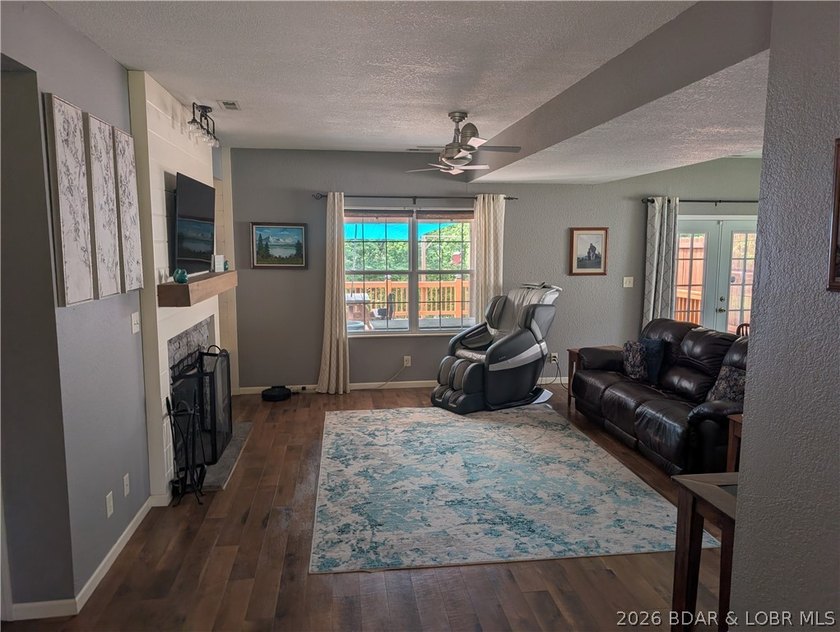 This is a Beautiful, large home in a country subdivision on a - photo 8