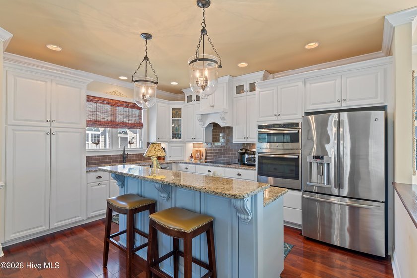 Absolute gem in Parker's Pointe. If you have been looking for a - photo 27