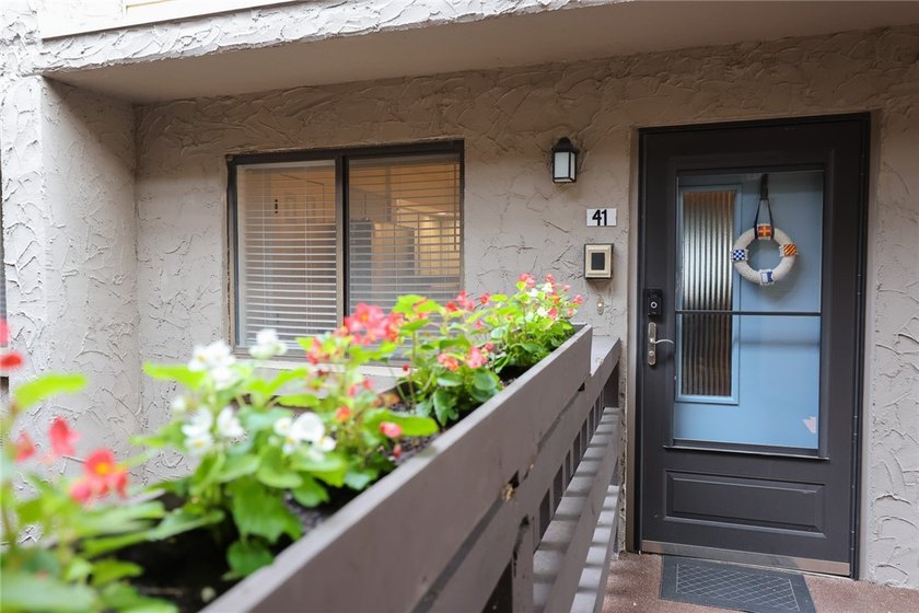 Experience luxury lakefront living in this stunning waterfront - photo 29