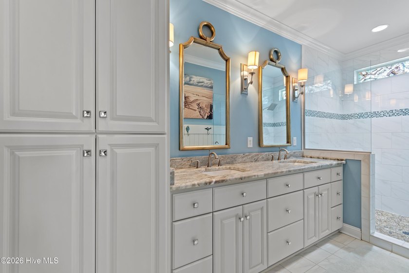 Absolute gem in Parker's Pointe. If you have been looking for a - photo 42