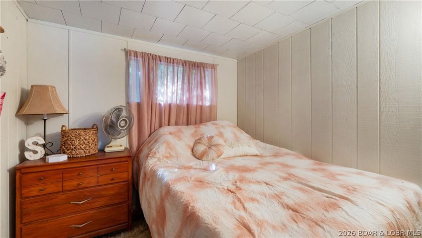 Discover the opportunity to own an affordable lakefront property - photo 18