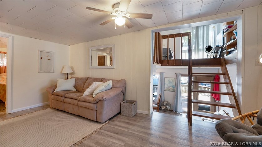 Discover the opportunity to own an affordable lakefront property - photo 20