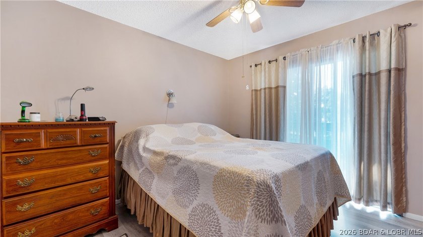 Discover the opportunity to own an affordable lakefront property - photo 24