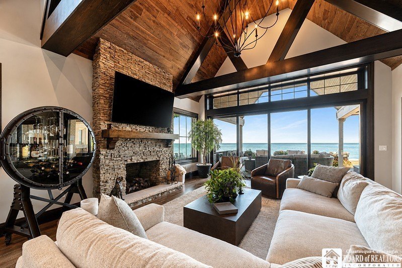 Luxury Lakefront Living! Experience breathtaking Lake Erie views - photo 29