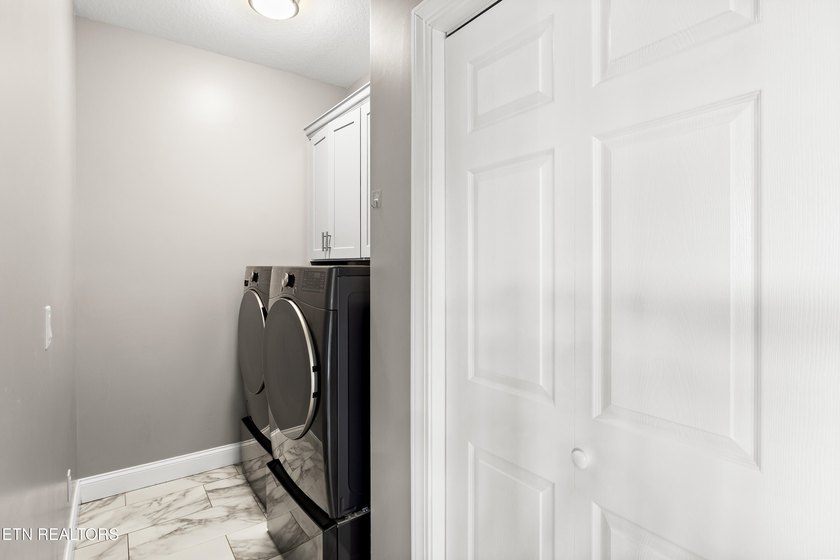 One of a kind! This gorgeous one level ranch home includes - photo 25