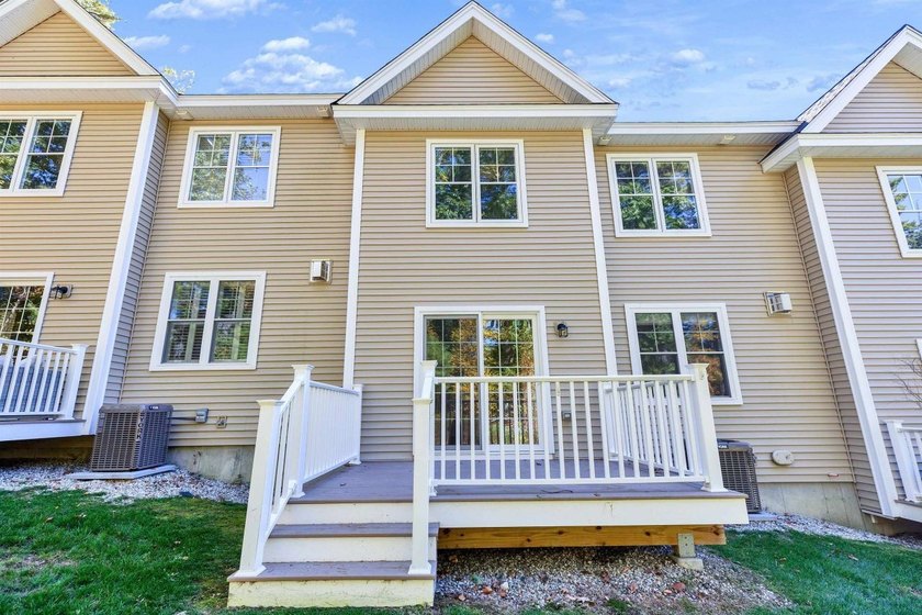 The Neighborhoods of Woodland Pond is one of the most - photo 35