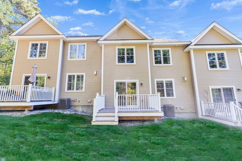 The Neighborhoods of Woodland Pond is one of the most - photo 36