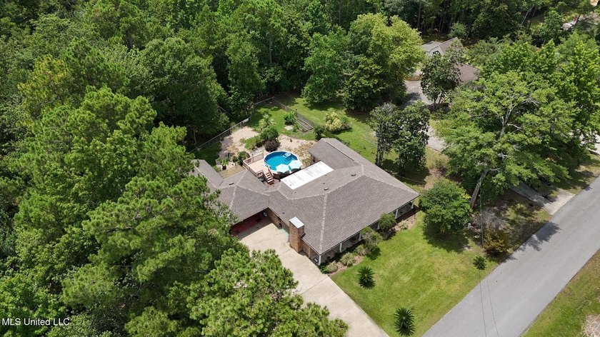 *** HUGE PRICE IMPROVEMENT!!!*** THERE ARE SO MANY THINGS TO - photo 32
