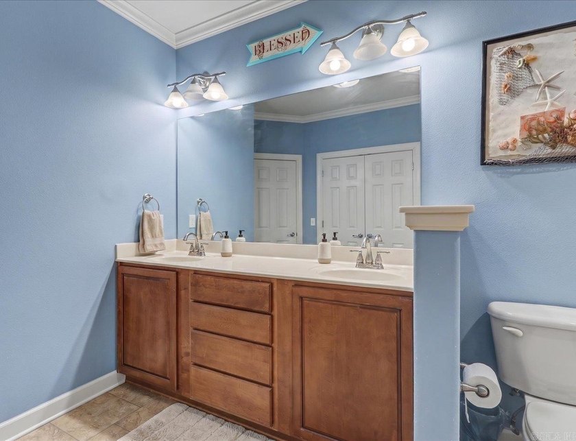 Enjoy Lake Hamilton living in this furnished 2-bedroom, 2-bath - photo 15