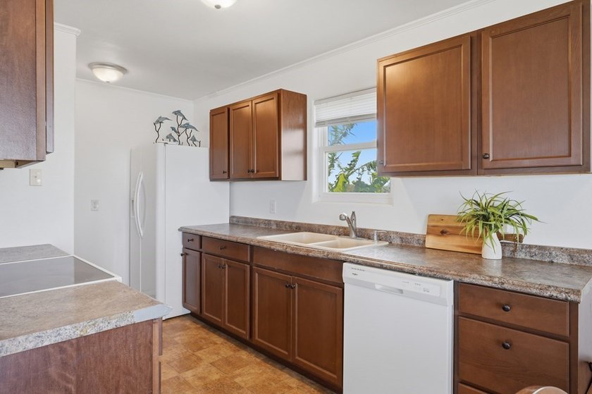 Waterfront opportunity in Copano Cove! Perfectly situated on the - photo 27