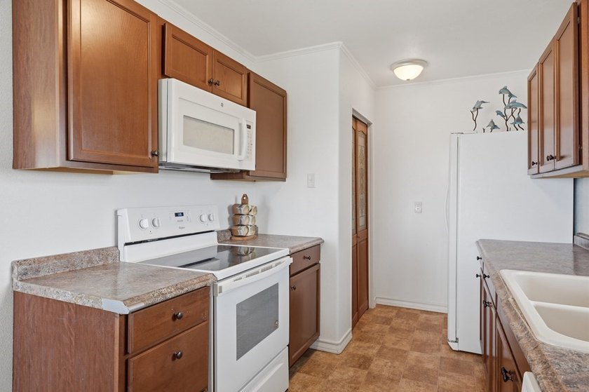 Waterfront opportunity in Copano Cove! Perfectly situated on the - photo 28