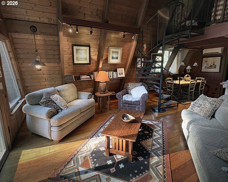An Enchanted Forest Retreat on 2.88 Acres! Escape to your own - photo 4
