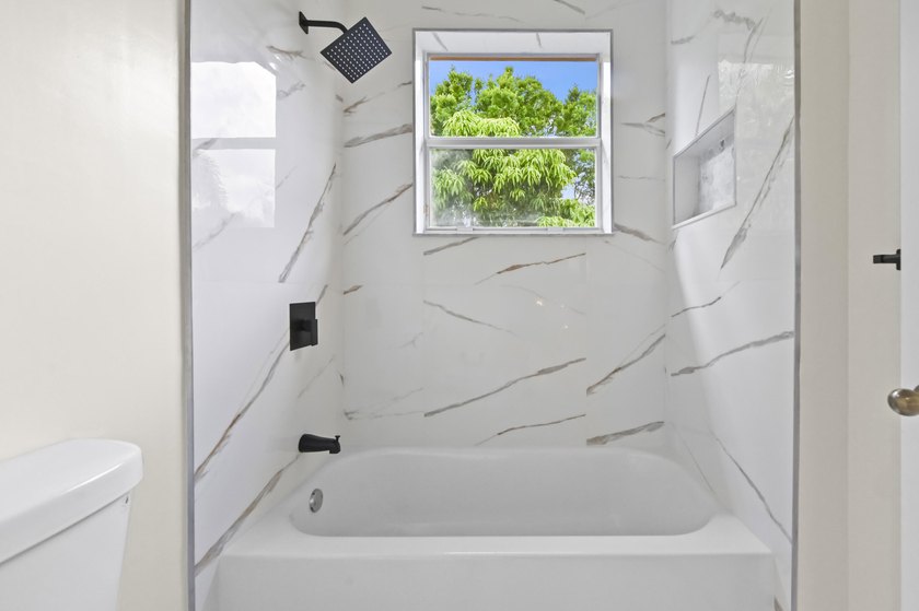 Welcome to CocoPlum, a desirable gated community offering - photo 26