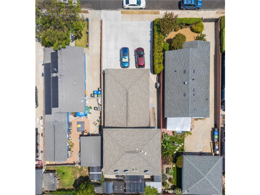 Well-maintained triplex featuring a desirable unit mix of one - photo 42