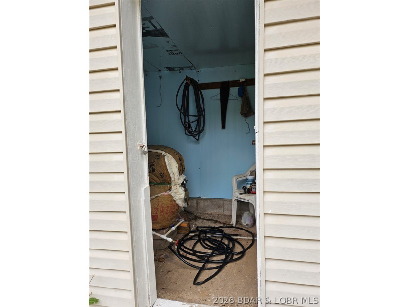 Motivated Seller!!! Turnkey move-in ready property is your start - photo 4