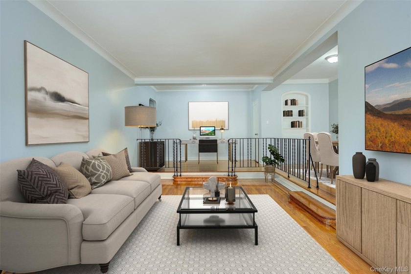 FOREST HILLS SOUTH Very sunny &amp; spacious, 1 Bedroom / 1 Bathroom - photo 13